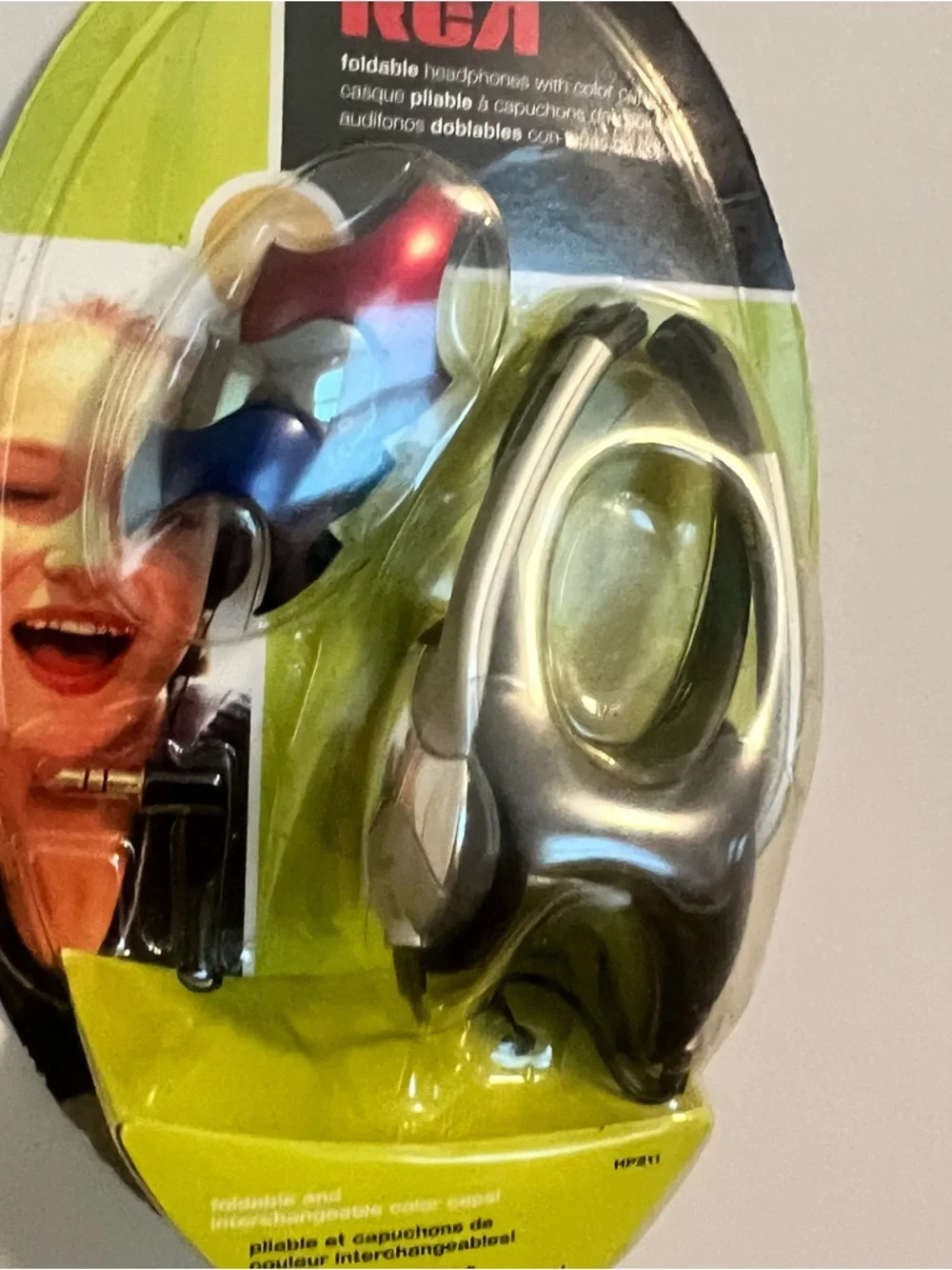 VTG RCA Foldable Silver Headphones with Interchangeable Color Caps